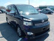 2010 TOYOTA VOXY