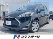 2022 TOYOTA SIENTA X