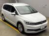 VOLKSWAGEN GOLF TOURAN