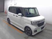 2019 HONDA N-BOX CUSTOM