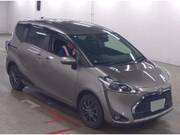 2021 TOYOTA SIENTA