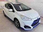 2016 TOYOTA AQUA