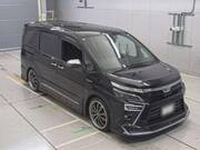 2019 TOYOTA VOXY