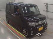 2021 HONDA N-BOX CUSTOM