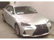 2019 LEXUS IS