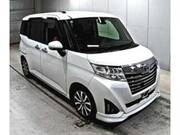 2017 TOYOTA ROOMY