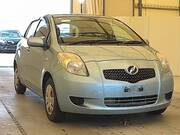 2006 TOYOTA VITZ F