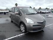 2006 TOYOTA RACTIS G