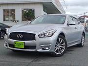 2016 NISSAN FUGA