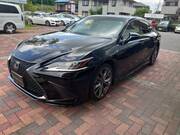 2018 LEXUS ES