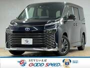 2022 TOYOTA VOXY