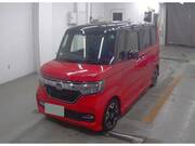 2018 HONDA N-BOX CUSTOM