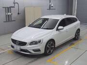 2014 VOLVO V60