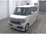 2021 HONDA N-BOX CUSTOM