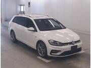 2018 VOLKSWAGEN GOLF VARIANT
