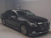 2014 TOYOTA CROWN MAJESTA