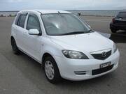2003 MAZDA DEMIO COZY
