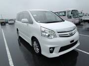 2012 TOYOTA NOAH S