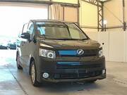 2010 TOYOTA VOXY Z