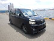 2010 TOYOTA VOXY ZS