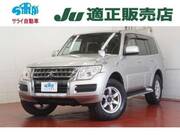 2018 MITSUBISHI PAJERO