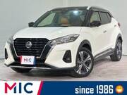 2021 NISSAN KICKS