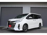 2019 TOYOTA NOAH