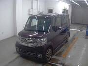 2016 HONDA N-BOX CUSTOM