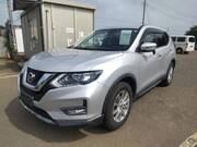 2018 NISSAN X-TRAIL