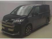 2023 TOYOTA NOAH
