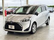2019 TOYOTA SIENTA