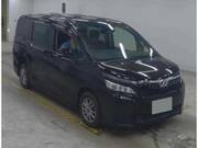 2018 TOYOTA VOXY