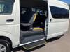 TOYOTA HIACE COMMUTER