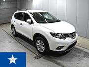 2015 NISSAN X-TRAIL