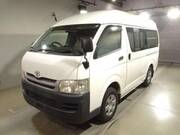 2010 TOYOTA REGIUS ACE VAN
