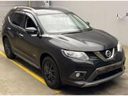 2016 NISSAN X-TRAIL