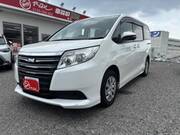 2016 TOYOTA NOAH
