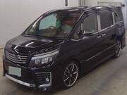 2017 TOYOTA VOXY