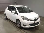 2012 TOYOTA VITZ F