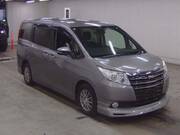 2015 TOYOTA NOAH