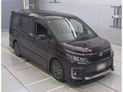 2014 TOYOTA VOXY