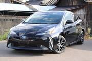 2022 TOYOTA PRIUS