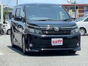 2014 TOYOTA VOXY