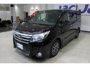 2014 TOYOTA NOAH