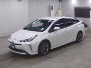2020 TOYOTA PRIUS