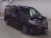 2019 TOYOTA NOAH