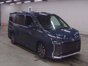 2023 TOYOTA VOXY