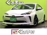 2019 TOYOTA PRIUS