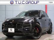 2020 PORSCHE MACAN
