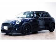 2021 BMW MINI